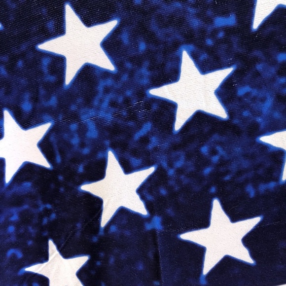 American Flag Round Beach Towel or Throw Fringed - Picture 4 of 5